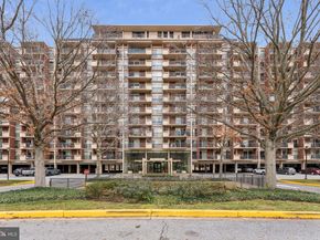 1300 Army Navy Drive 625, Arlington VA 22202