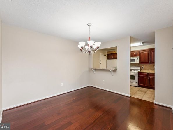 1300 Army Navy Drive 625, Arlington VA 22202