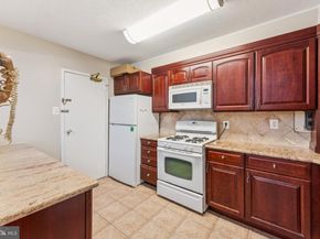 1300 Army Navy Drive 625, Arlington VA 22202