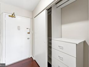 1300 Army Navy Drive 625, Arlington VA 22202