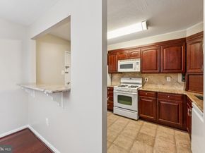 1300 Army Navy Drive 625, Arlington VA 22202