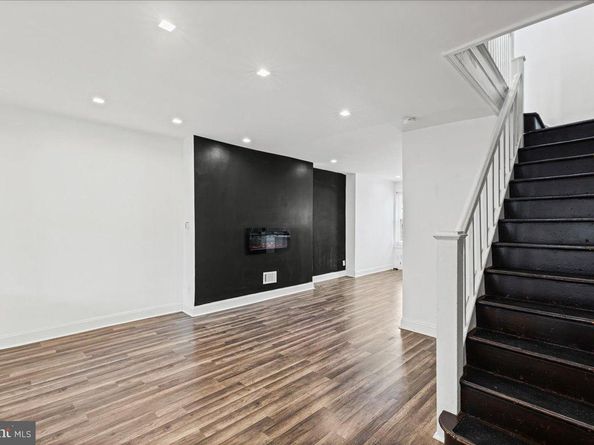 2637 S Carroll Street, Philadelphia PA 19142