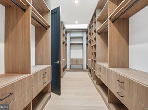 6910 Bright Avenue, Mclean VA 22101