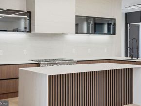 6910 Bright Avenue, Mclean VA 22101