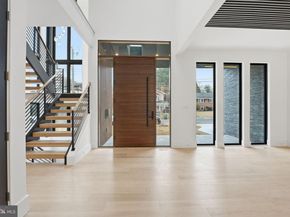 6910 Bright Avenue, Mclean VA 22101