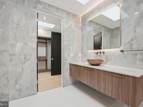 6910 Bright Avenue, Mclean VA 22101