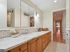 1900 John F Kennedy 191917, Philadelphia PA 19103