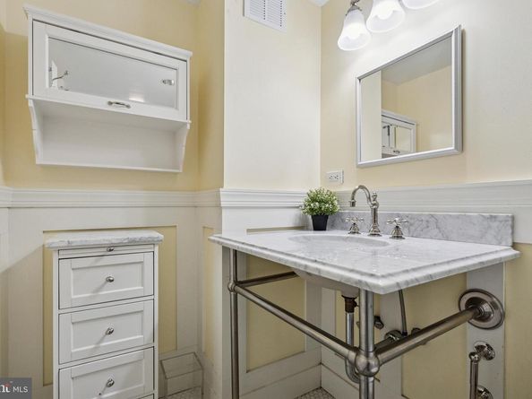 1900 John F Kennedy 191917, Philadelphia PA 19103