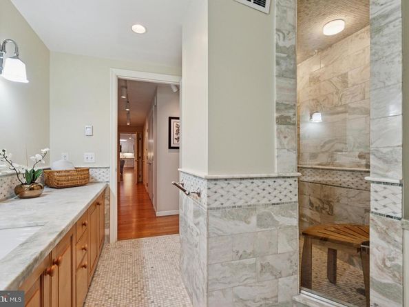 1900 John F Kennedy 191917, Philadelphia PA 19103