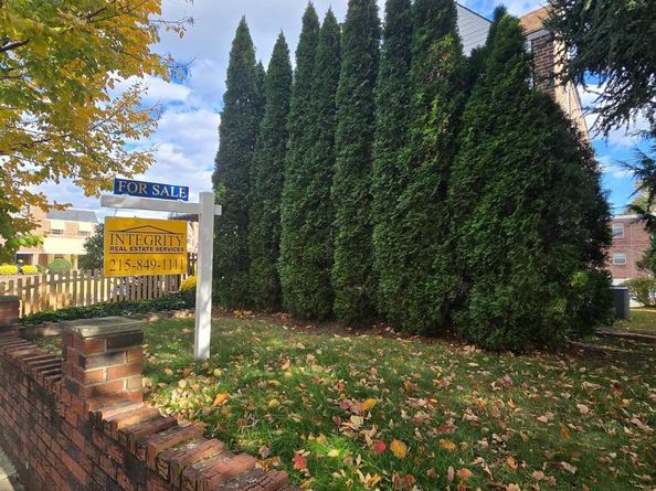 940 E Allens Lane, Philadelphia PA 19150