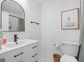 2732 Franklin Court, Alexandria VA 22302