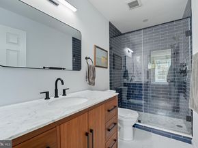 2732 Franklin Court, Alexandria VA 22302