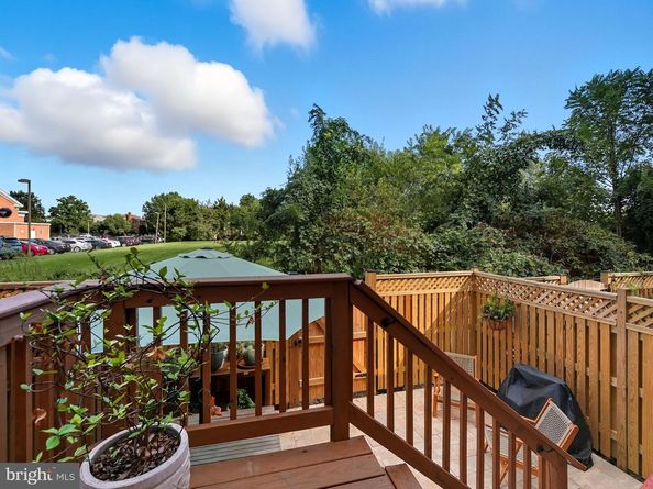 2732 Franklin Court, Alexandria VA 22302