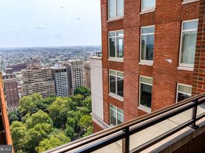 130 S 18TH Street 2803, Philadelphia PA 19103