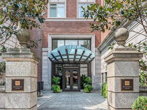 130 S 18TH Street 2803, Philadelphia PA 19103