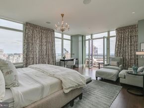 130 S 18TH Street 2803, Philadelphia PA 19103