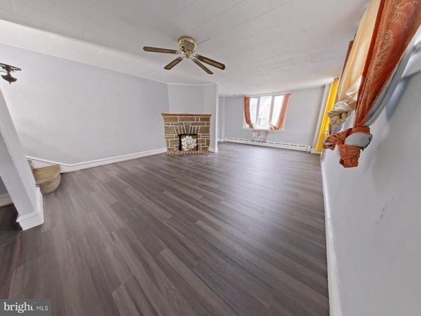 921 Serrill Avenue, Lansdowne PA 19050