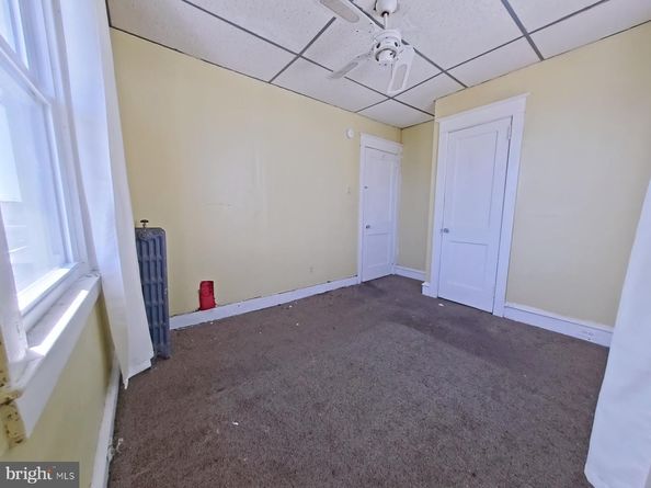 921 Serrill Avenue, Lansdowne PA 19050
