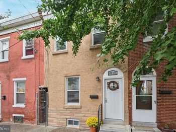 2458 Cedar Street