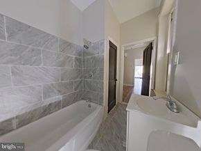 5331 Wayne Avenue, Philadelphia PA 19144