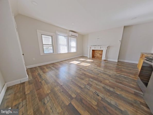 5331 Wayne Avenue, Philadelphia PA 19144