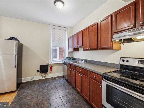 413 N Preston Street, Philadelphia PA 19104