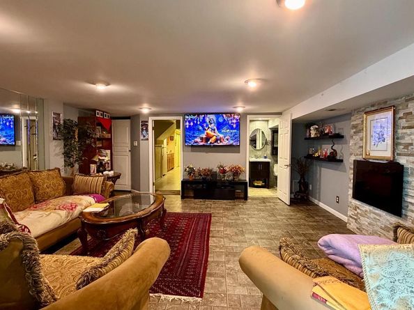 1829 Tomlinson Road, Philadelphia PA 19116