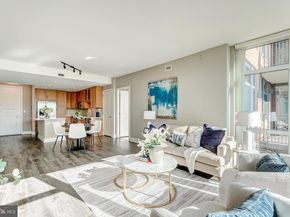 8220 Crestwood Heights Drive 708, Mclean VA 22102