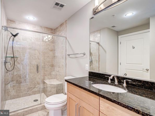 8220 Crestwood Heights Drive 708, Mclean VA 22102