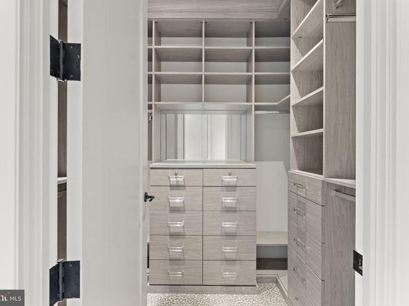 3303 Water Street NW 4L, Washington DC 20007