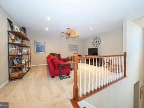 206 Yorktown Place, Berwyn PA 19312