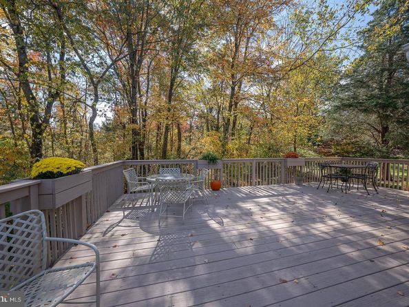 206 Yorktown Place, Berwyn PA 19312