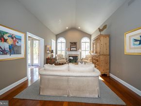 206 Yorktown Place, Berwyn PA 19312