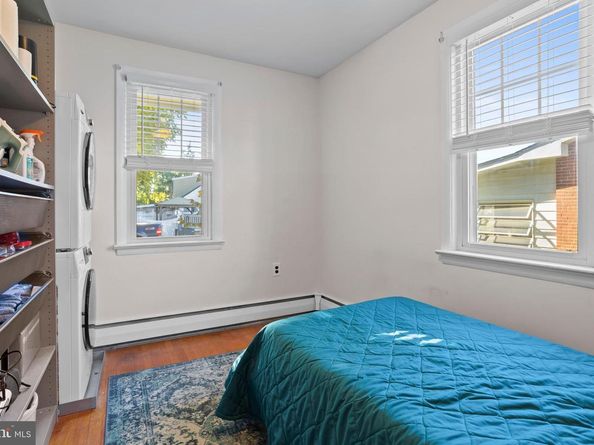 2502 Grand Avenue, Holmes PA 19043