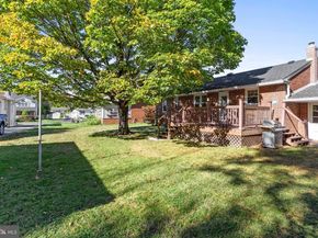 2502 Grand Avenue, Holmes PA 19043