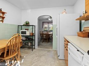 2502 Grand Avenue, Holmes PA 19043