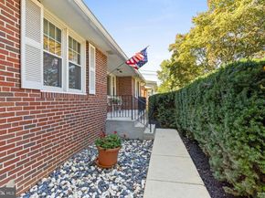 2502 Grand Avenue, Holmes PA 19043