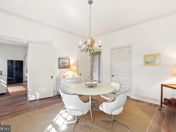 8600 Seminole Street, Philadelphia PA 19118