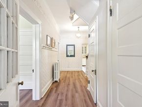 8600 Seminole Street, Philadelphia PA 19118