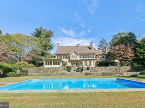 8600 Seminole Street, Philadelphia PA 19118