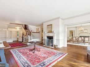 8600 Seminole Street, Philadelphia PA 19118