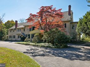 8600 Seminole Street, Philadelphia PA 19118