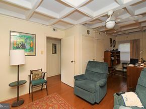 8105 Hull Drive, Glenside PA 19038