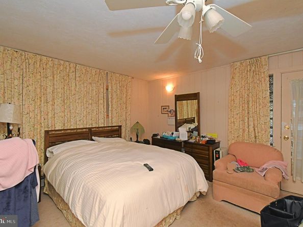8105 Hull Drive, Glenside PA 19038