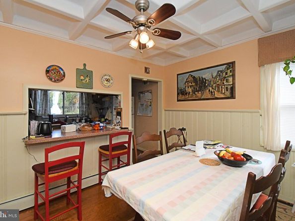 8105 Hull Drive, Glenside PA 19038