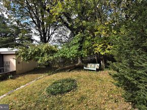 8105 Hull Drive, Glenside PA 19038