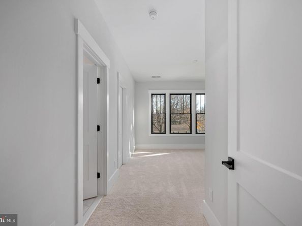 623 Echols Street SE, Vienna VA 22180