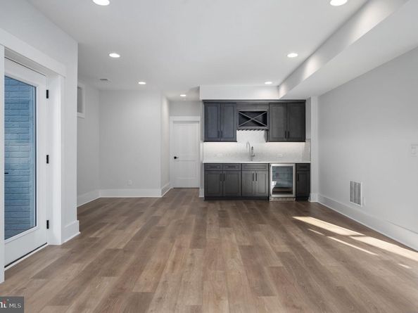 623 Echols Street SE, Vienna VA 22180