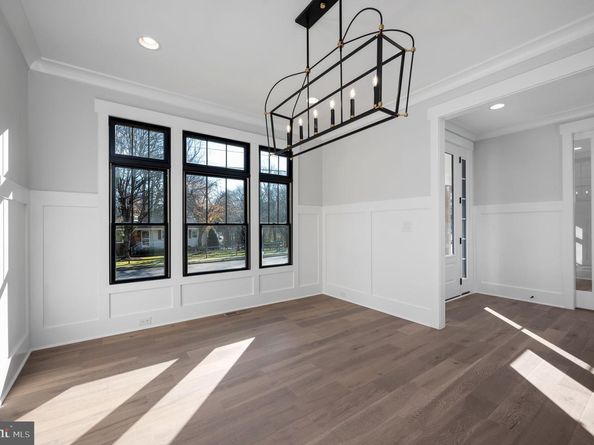 623 Echols Street SE, Vienna VA 22180