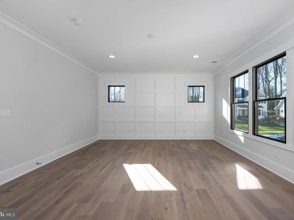 623 Echols Street SE, Vienna VA 22180